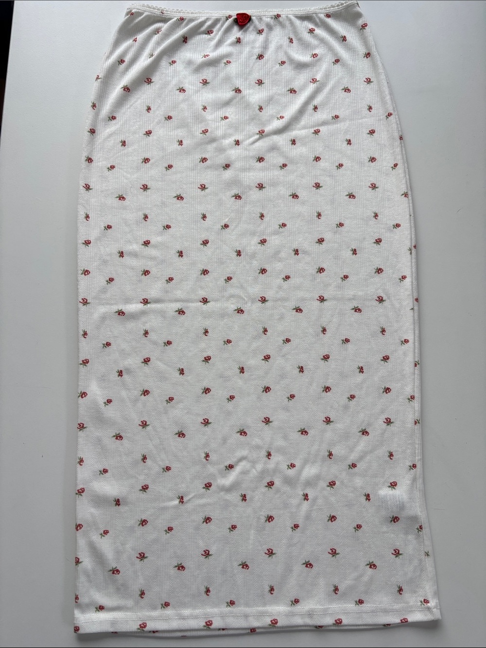 Commense White Midi Skirt with Tiny Red Rose Print